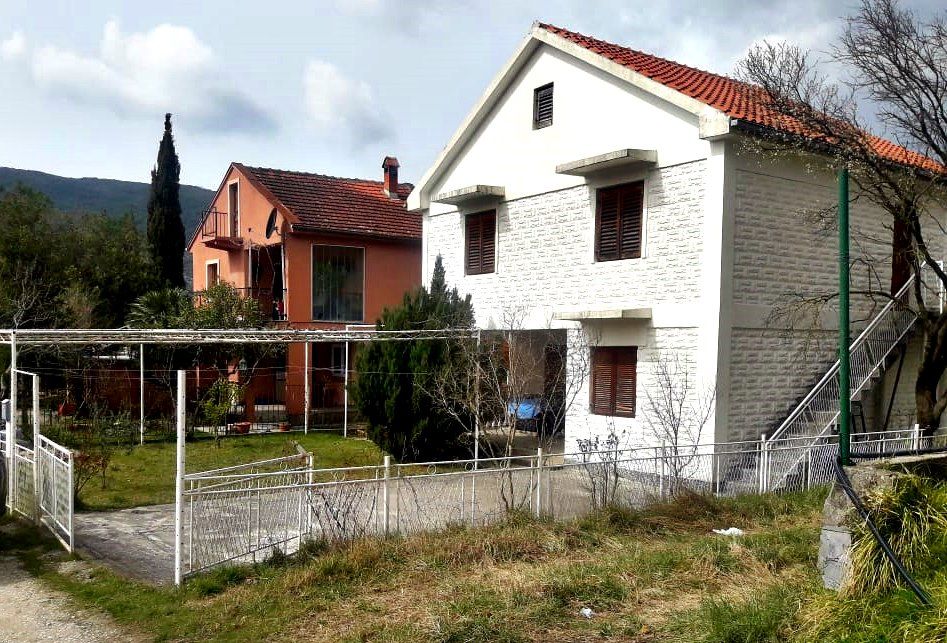 Дом в Которе, Черногория, 156 м2 - фото 1