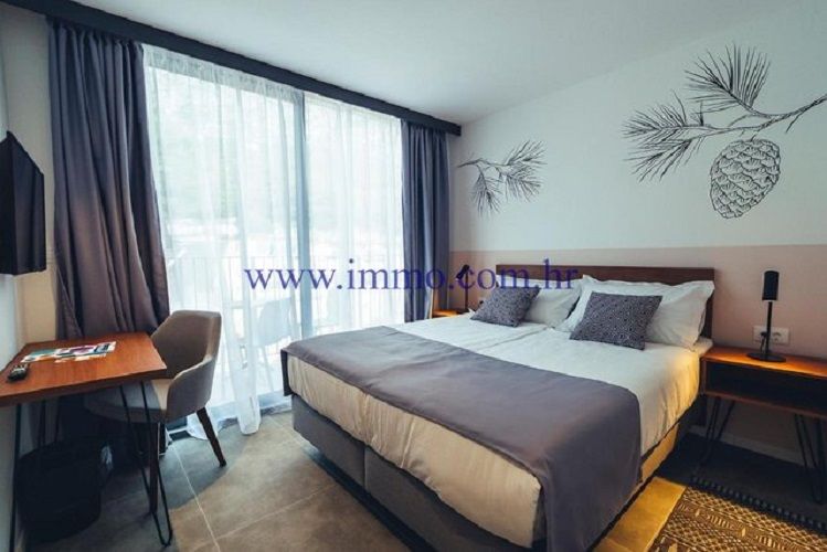 Отель, гостиница в Макарске, Хорватия, 9 000 м² - фото 5