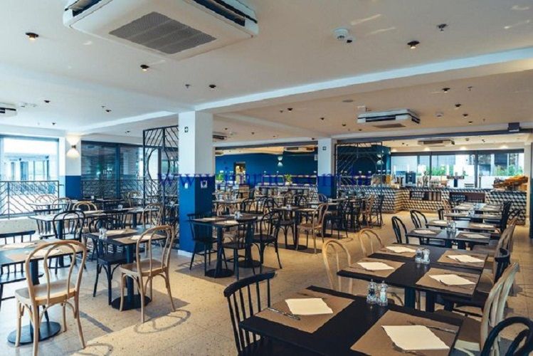 Отель, гостиница в Макарске, Хорватия, 9 000 м² - фото 3