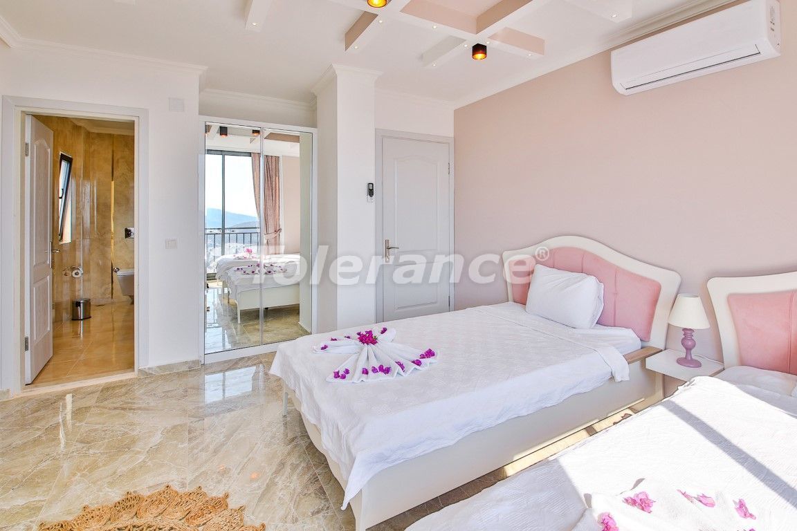Вилла в Калкане, Турция, 250 м² - фото 13