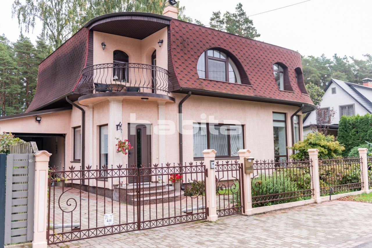 Дом в Юрмале, Латвия, 215.4 м2 - фото 1
