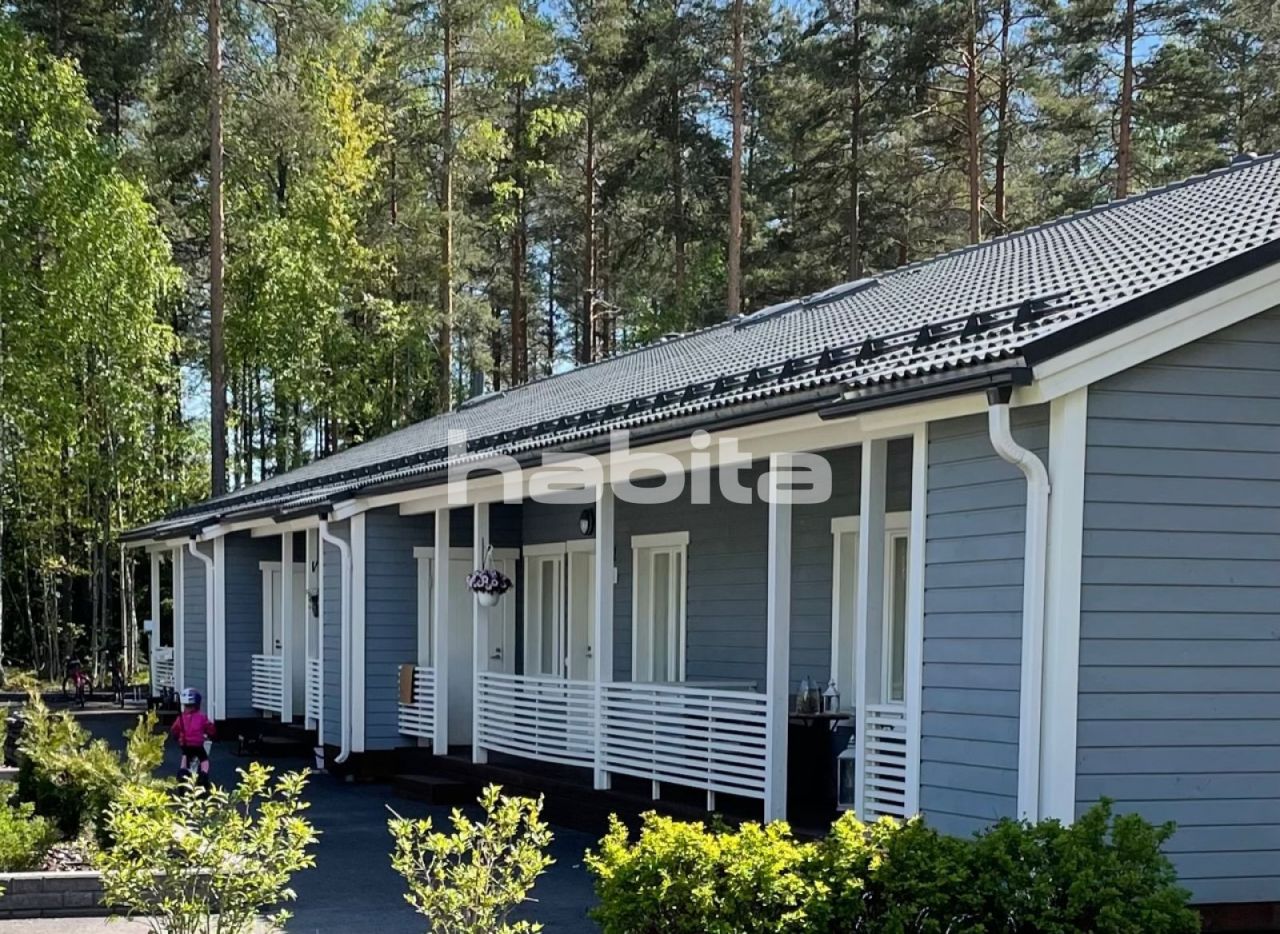 Квартира в Котке, Финляндия, 77.2 м2 - фото 1
