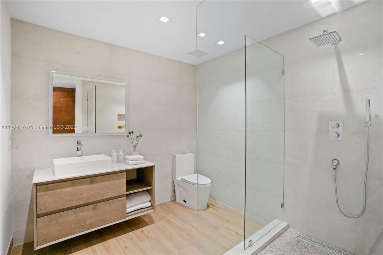 Вилла в Майами, США, 430 м² - фото 16