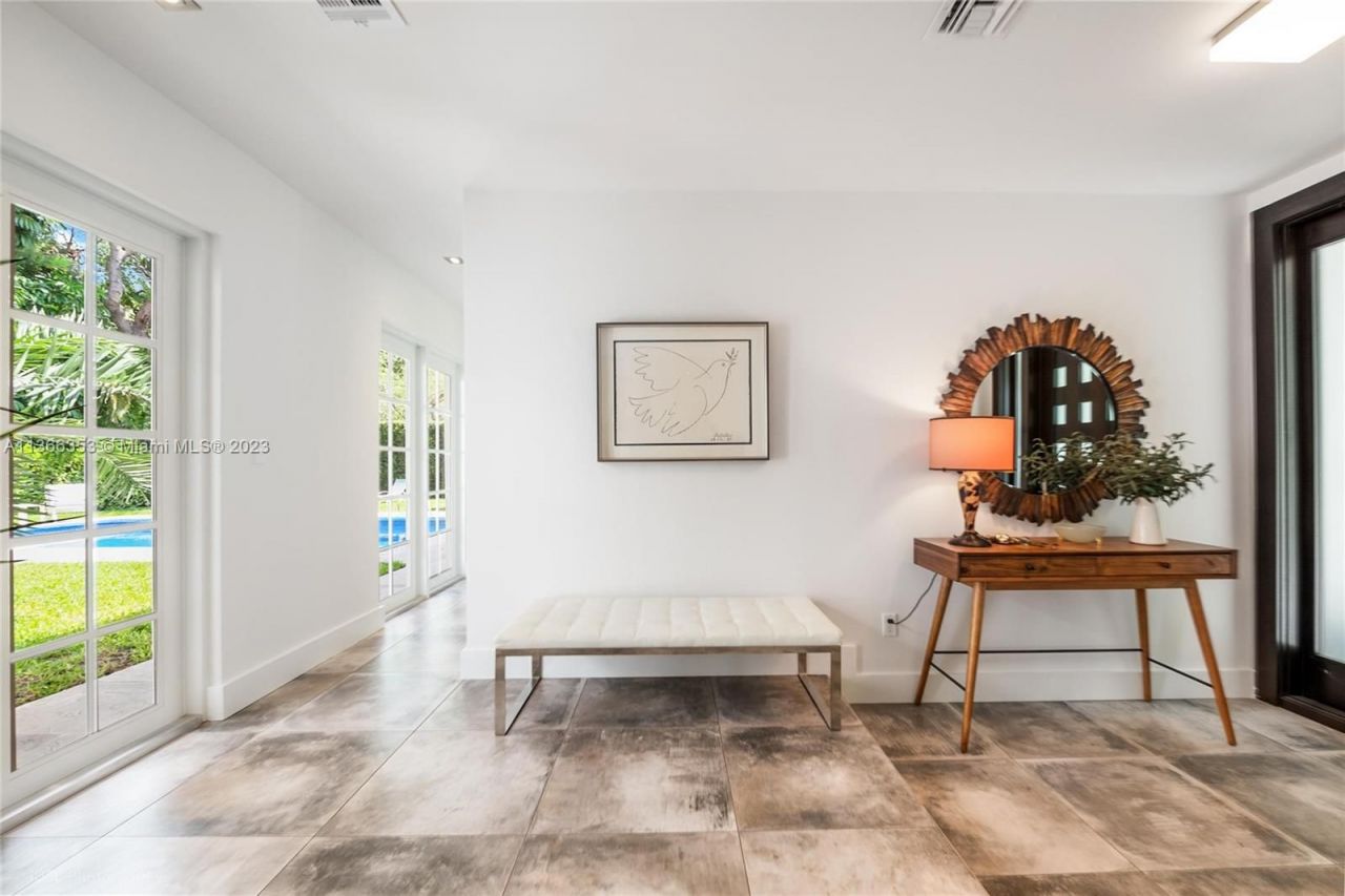 Дом в Майами, США, 400 м² - фото 12