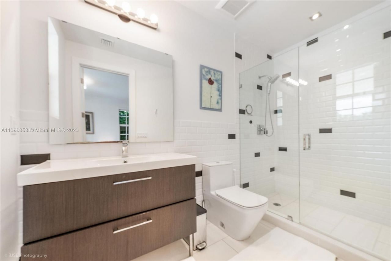 Дом в Майами, США, 400 м² - фото 13