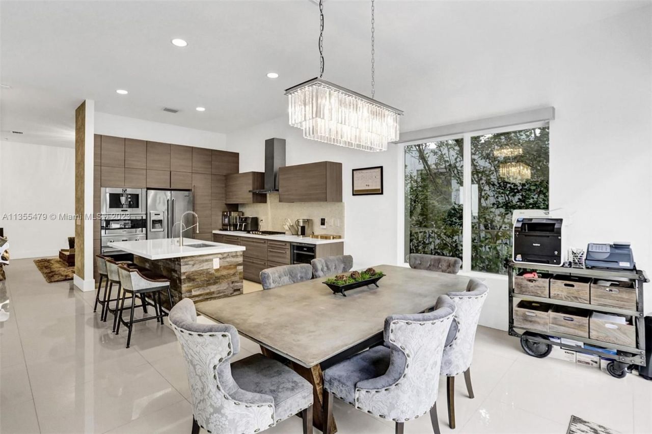 Коттедж в Майами, США, 300 м² - фото 3