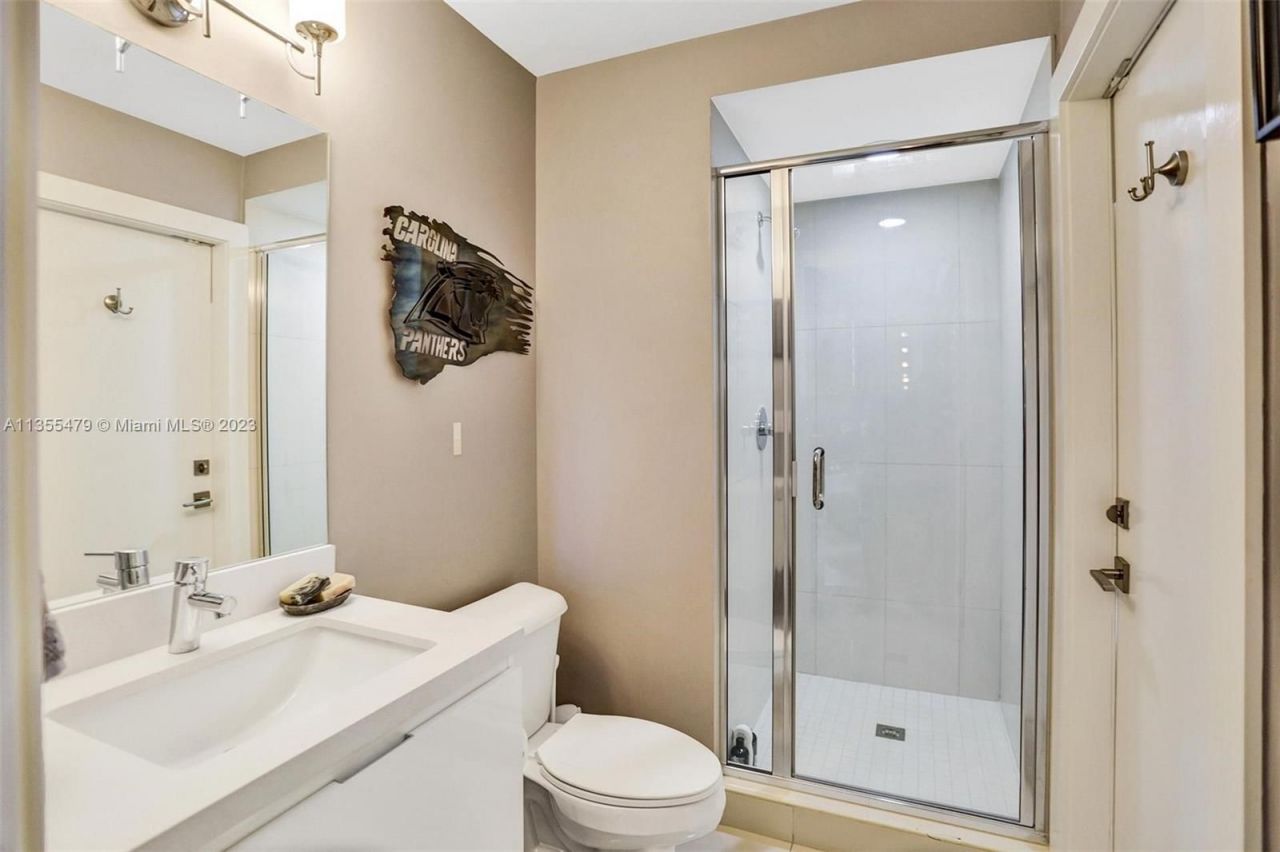 Коттедж в Майами, США, 300 м² - фото 10