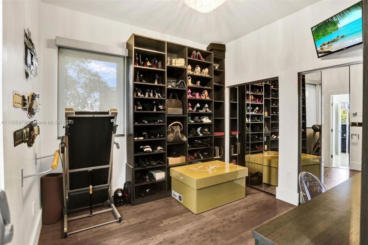 Коттедж в Майами, США, 300 м² - фото 17