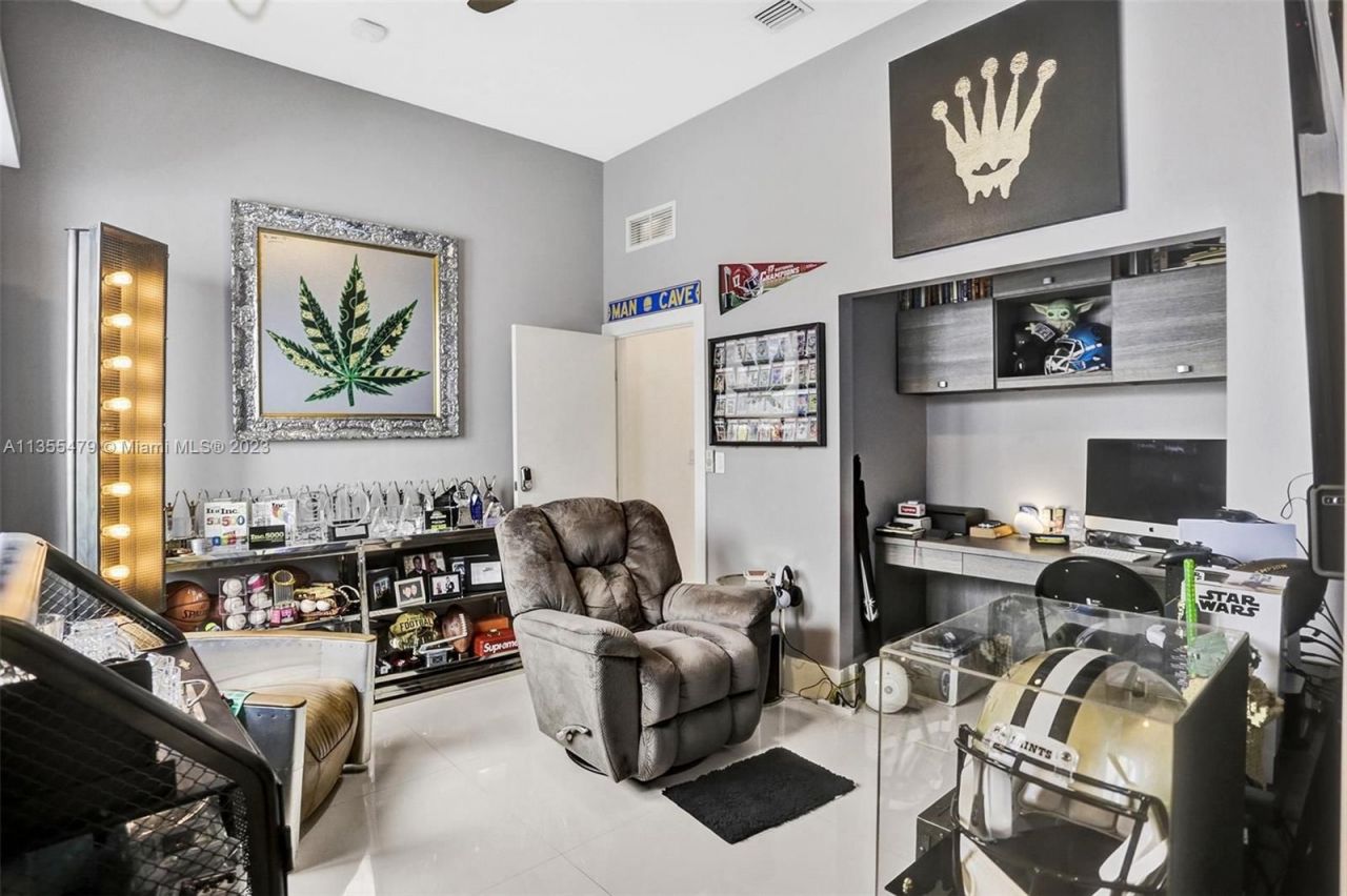 Коттедж в Майами, США, 300 м² - фото 11