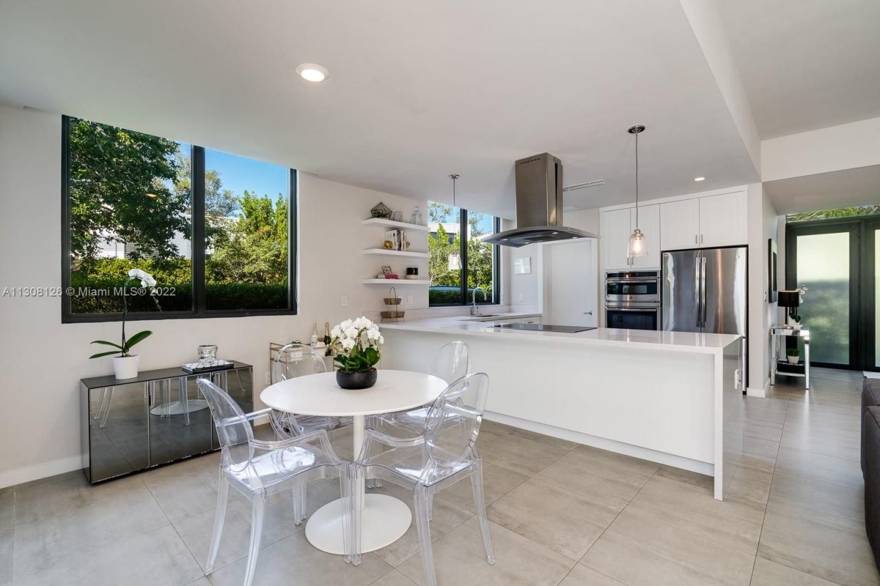 Коттедж в Майами, США, 200 м² - фото 4