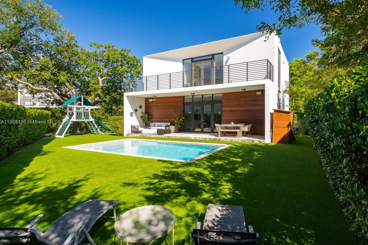 Коттедж в Майами, США, 200 м² - фото 5