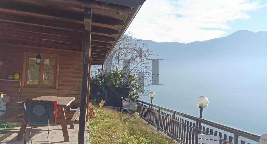 Вилла на озере Лугано, Италия, 250 м² - фото 8