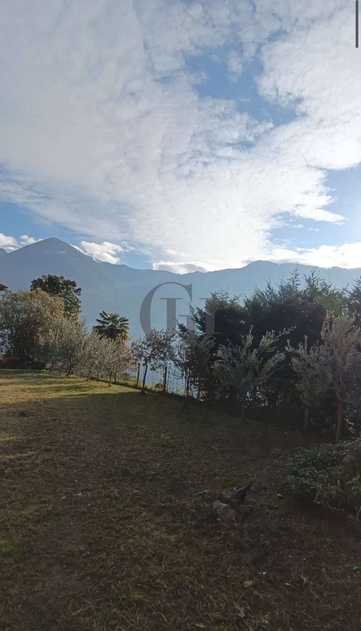 Вилла на озере Лугано, Италия, 250 м² - фото 16