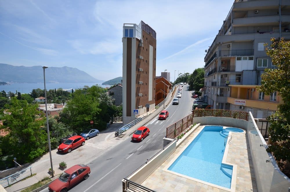 Отель, гостиница в Будве, Черногория, 607 м² - фото 2