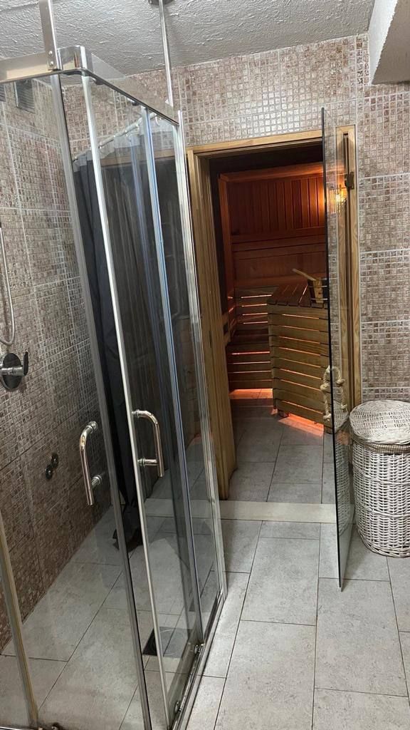 Отель, гостиница в Бечичи, Черногория, 1 200 м² - фото 16