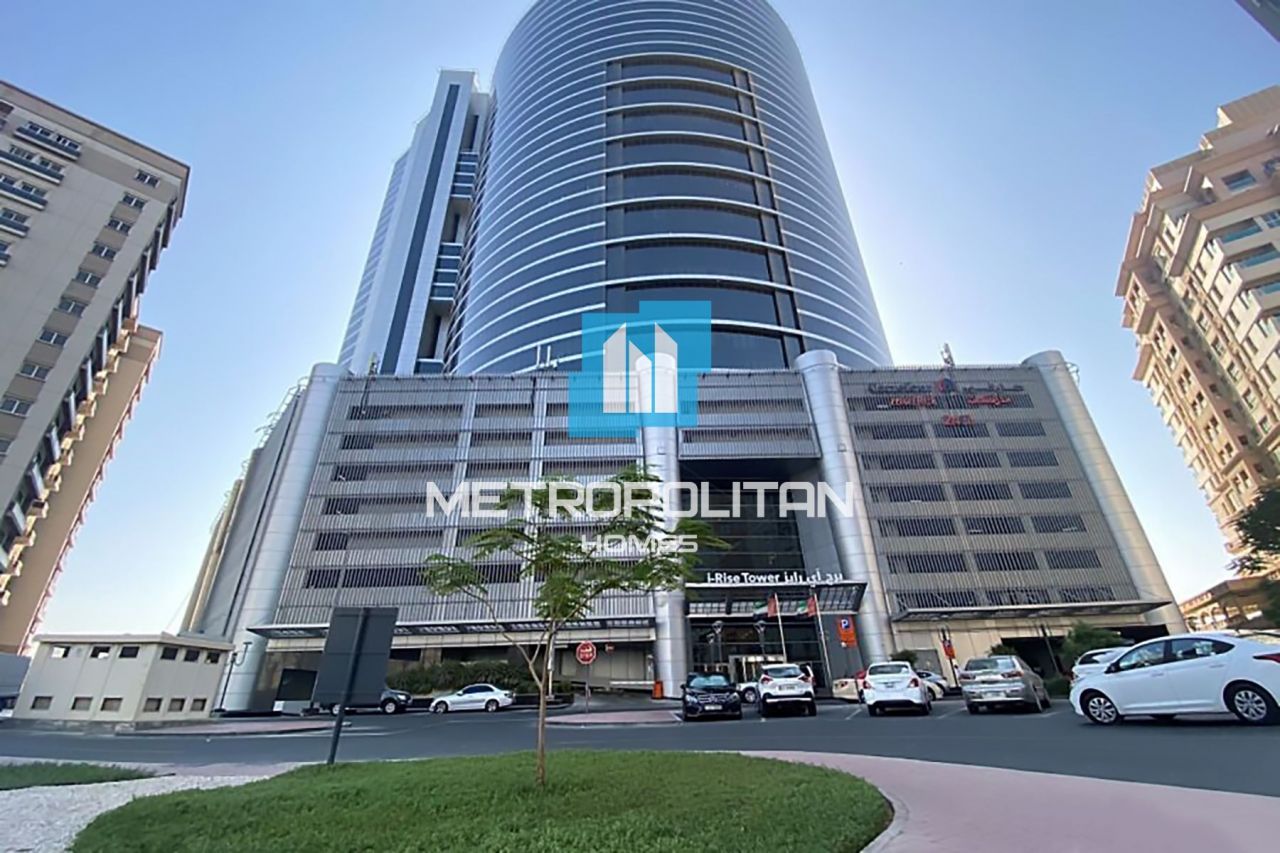 Офис в Дубае, ОАЭ, 85 м2 - фото 1