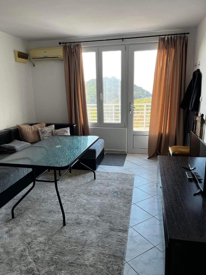 Отель, гостиница в Петроваце, Черногория, 840 м² - фото 11