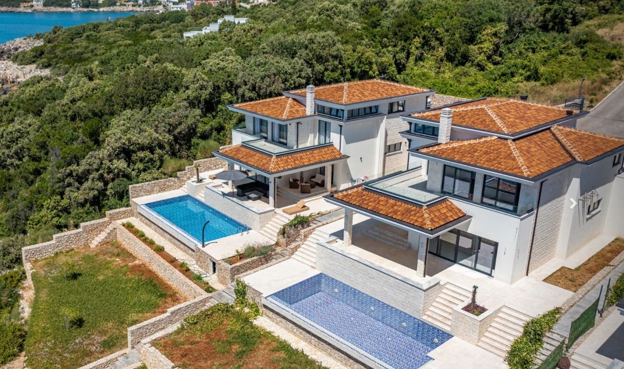 Квартира в Баре, Черногория, 360 м² - фото 2