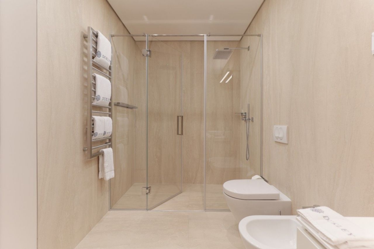 Квартира в Будве, Черногория, 571 м² - фото 5