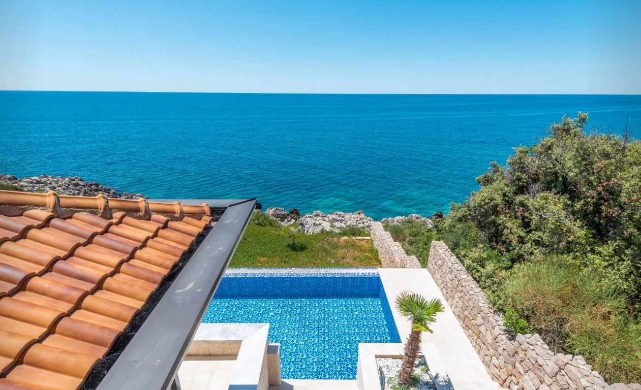 Квартира в Баре, Черногория, 360 м² - фото 6