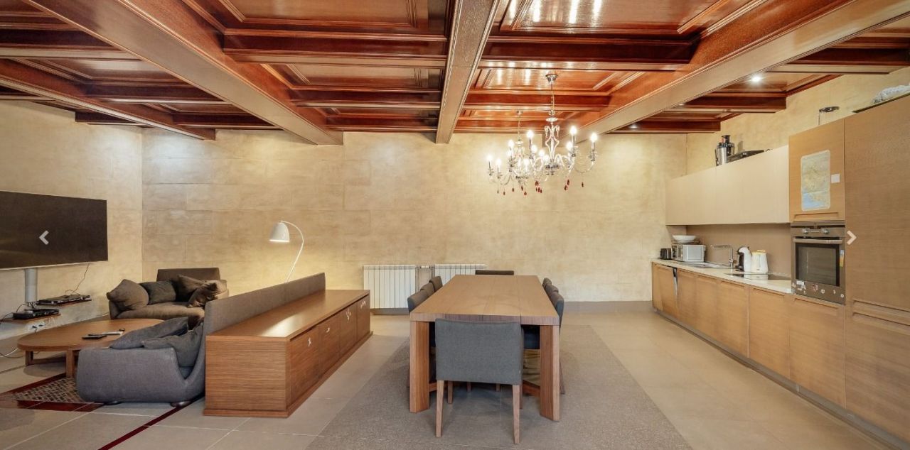 Вилла в Доброте, Черногория, 246 м² - фото 9