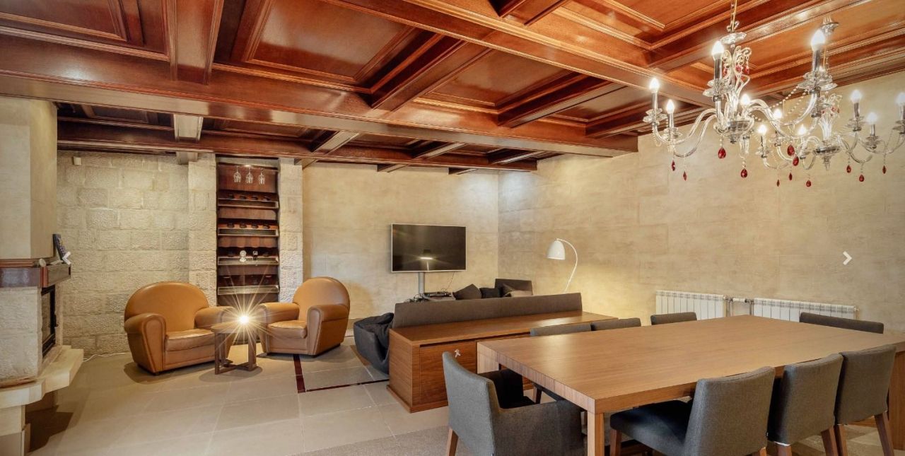 Вилла в Доброте, Черногория, 246 м² - фото 10