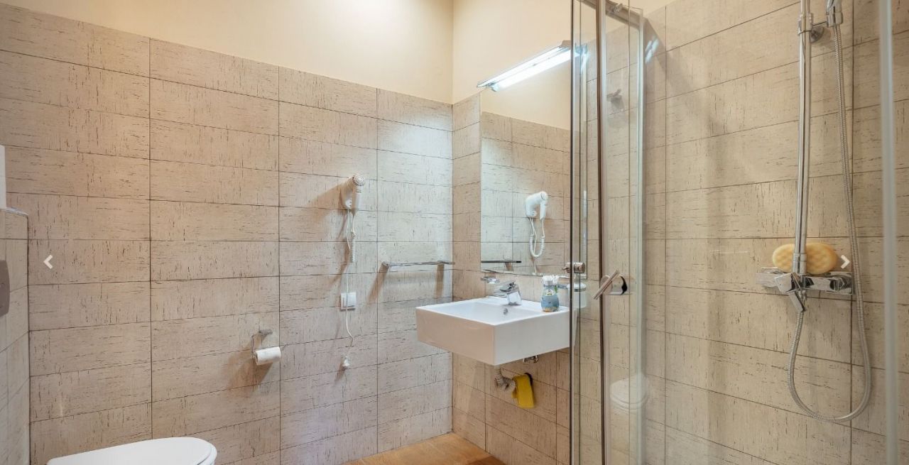 Вилла в Доброте, Черногория, 246 м² - фото 16