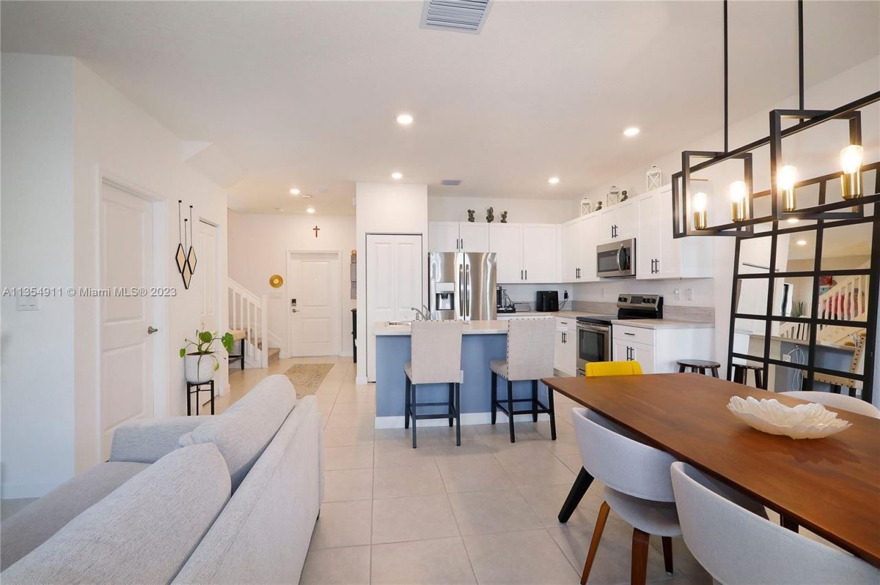 Таунхаус в Майами, США, 140 м² - фото 3