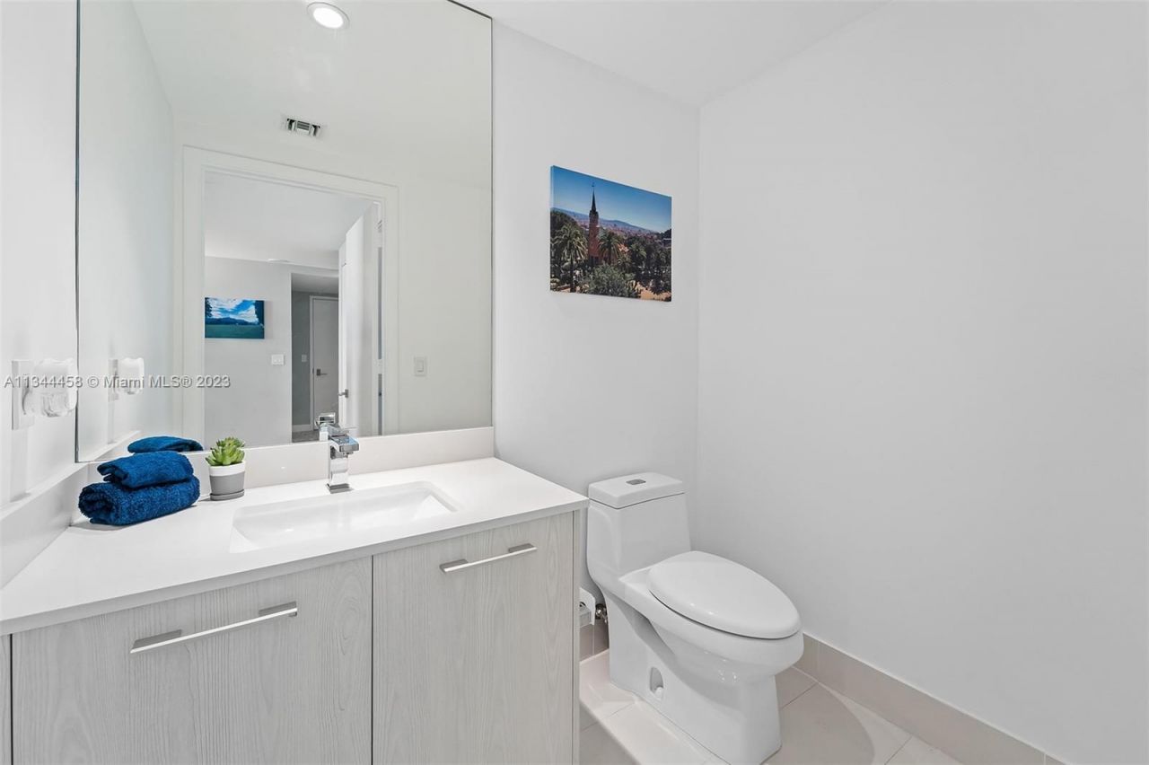 Квартира в Майами, США, 70 м² - фото 12