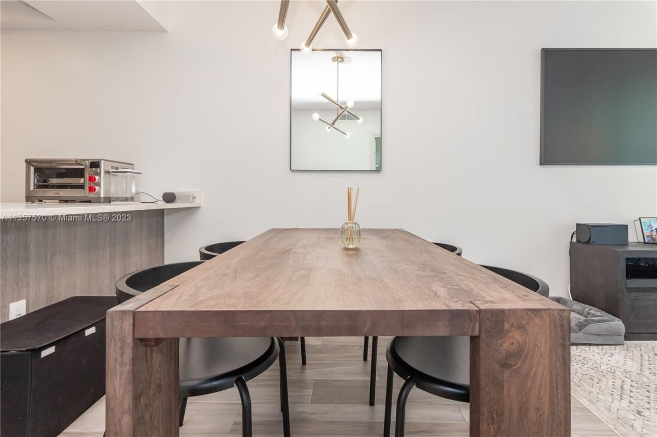 Квартира в Майами, США, 80 м² - фото 8