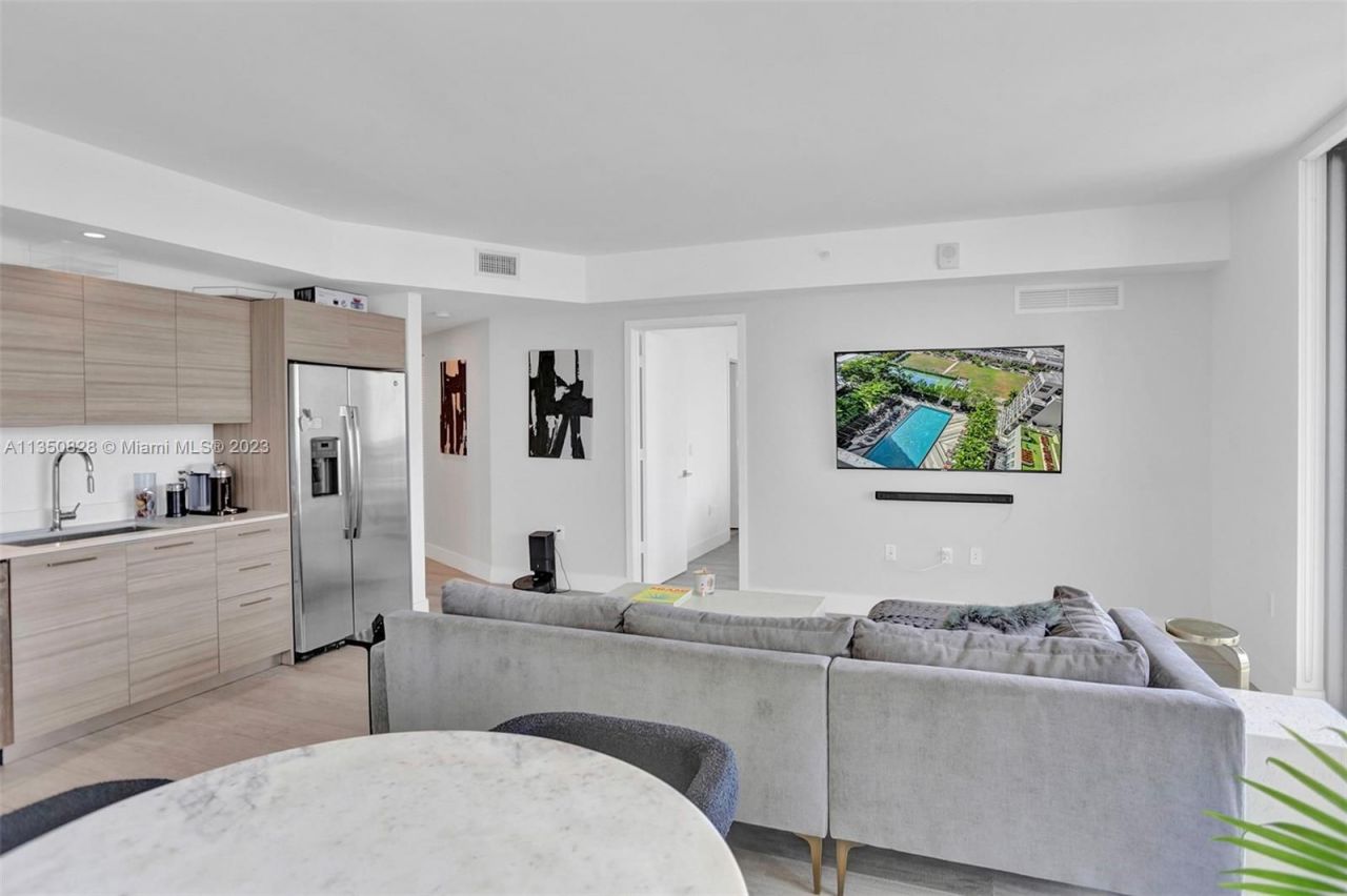 Квартира в Майами, США, 90 м² - фото 15