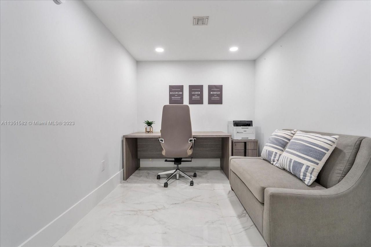 Квартира в Майами, США, 100 м² - фото 11