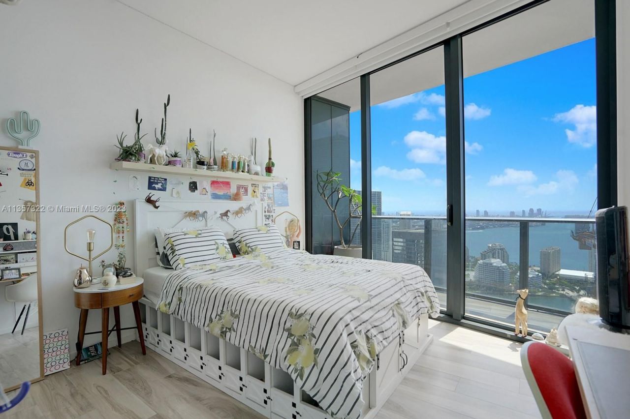 Квартира в Майами, США, 130 м² - фото 9