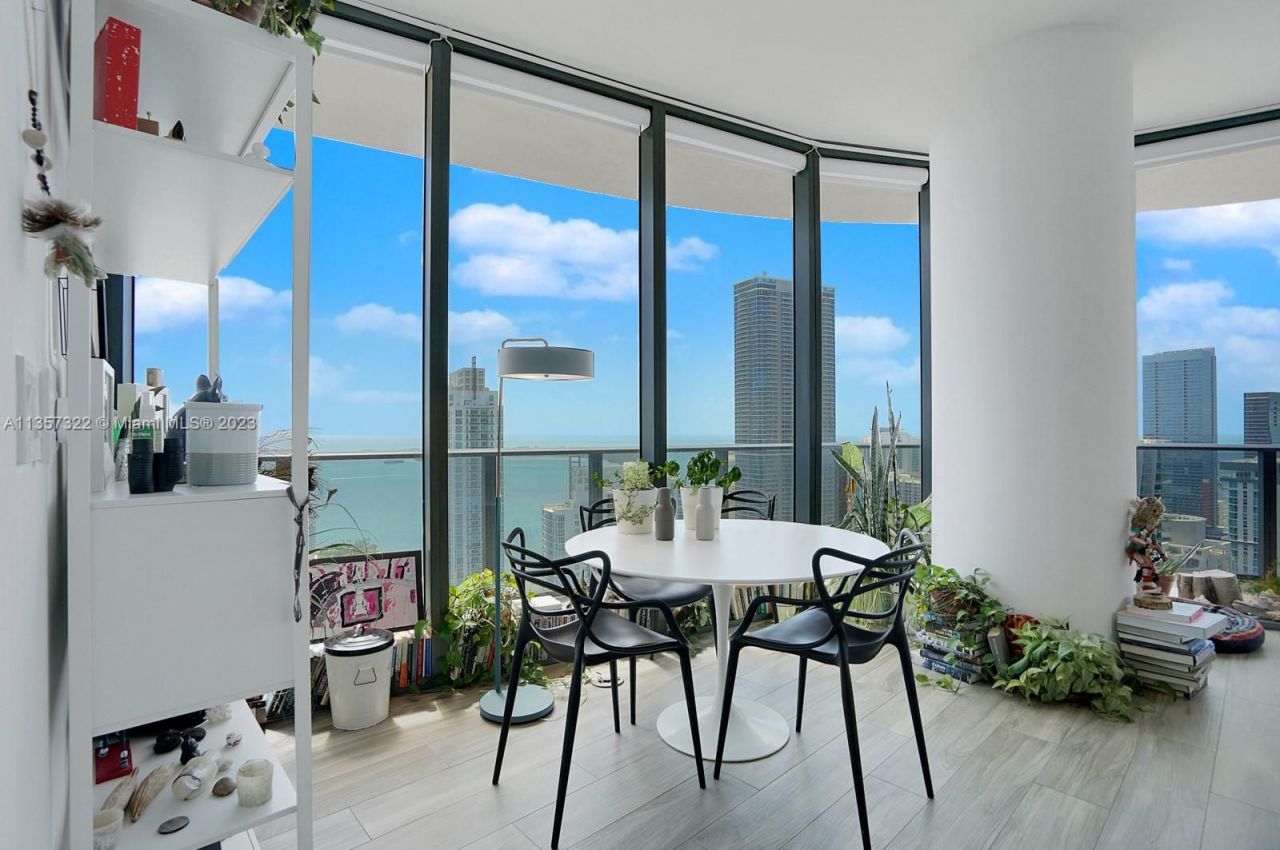 Квартира в Майами, США, 130 м² - фото 2