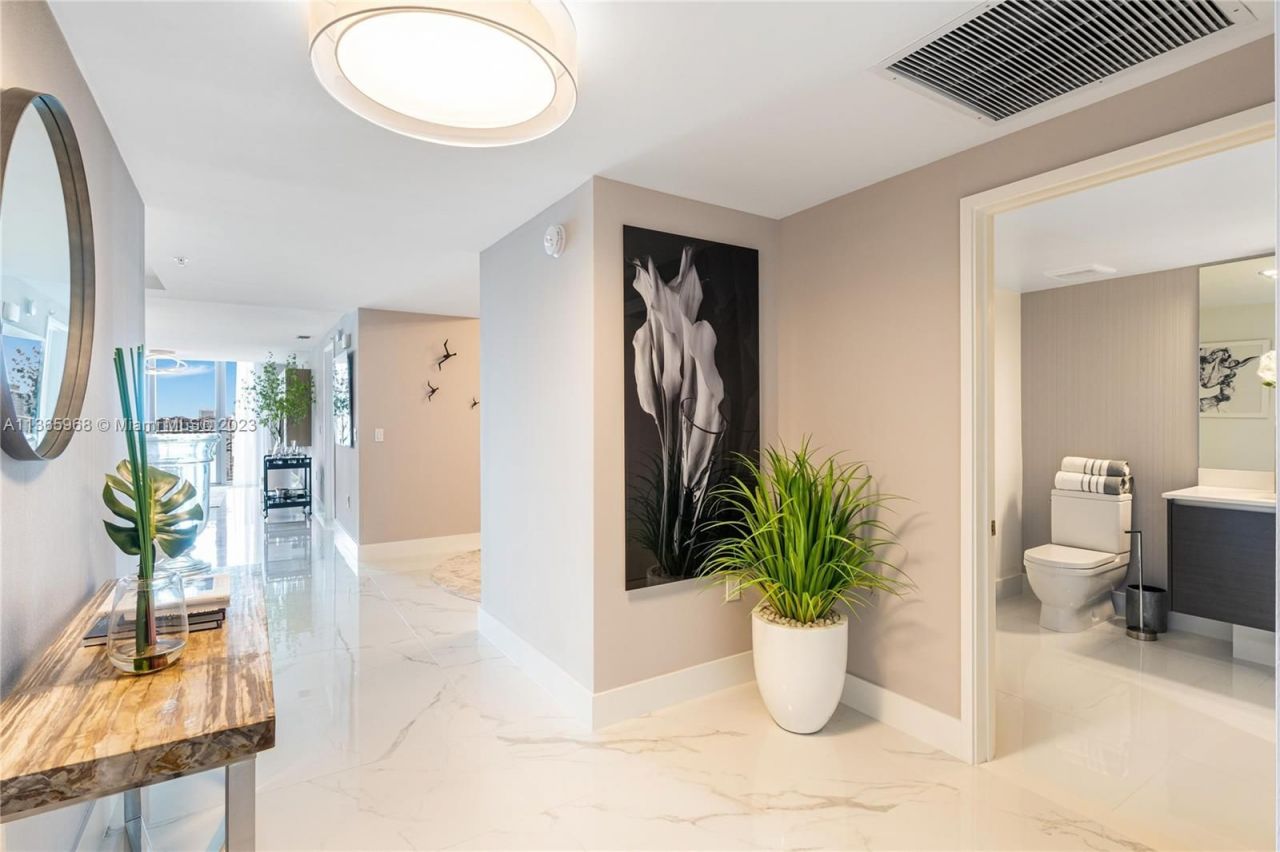 Квартира в Майами, США, 140 м² - фото 13