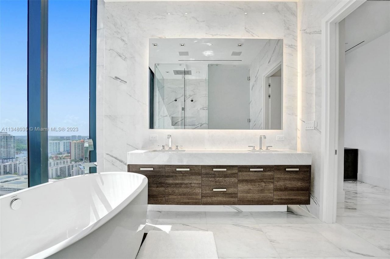 Квартира в Майами, США, 200 м² - фото 5