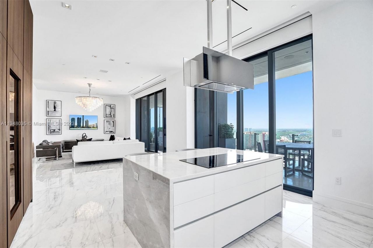 Квартира в Майами, США, 200 м² - фото 8