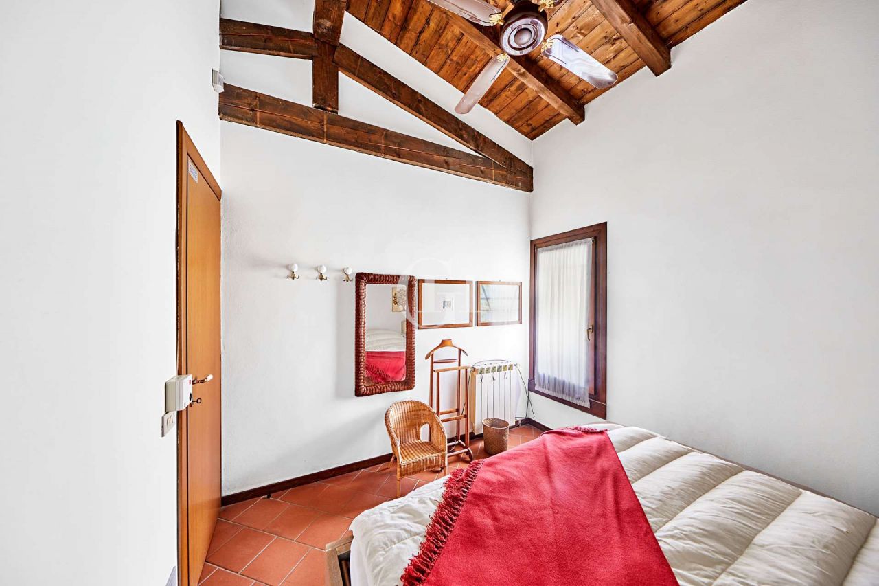 Таунхаус у озера Гарда, Италия, 82 м² - фото 5