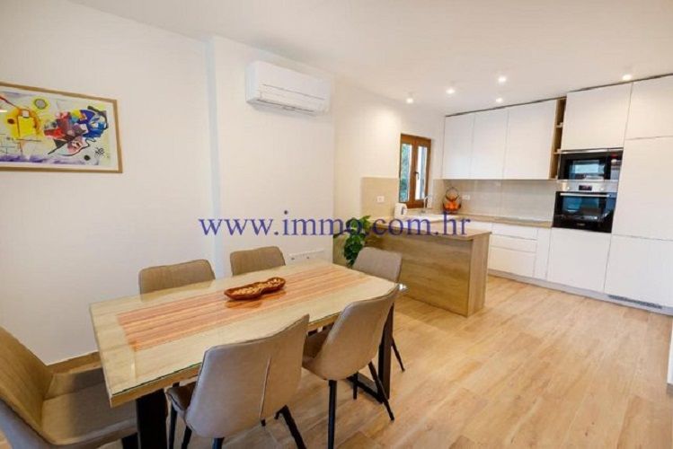 Вилла в Сплите, Хорватия, 465 м² - фото 3