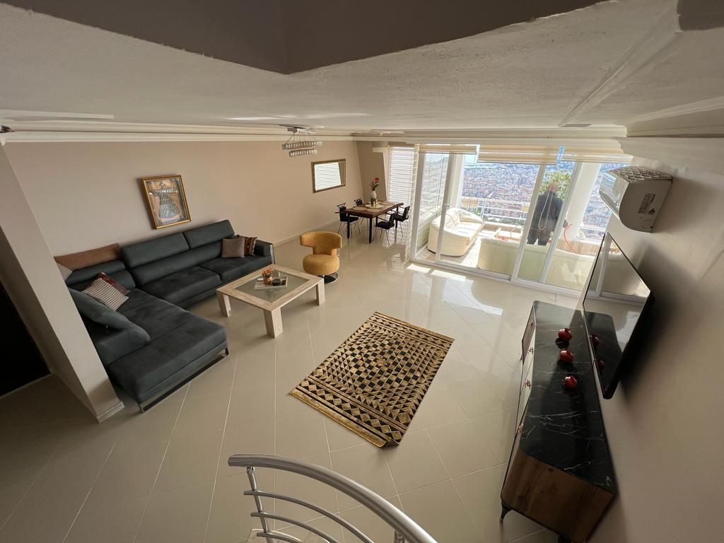 Вилла в Алании, Турция, 190 м² - фото 1