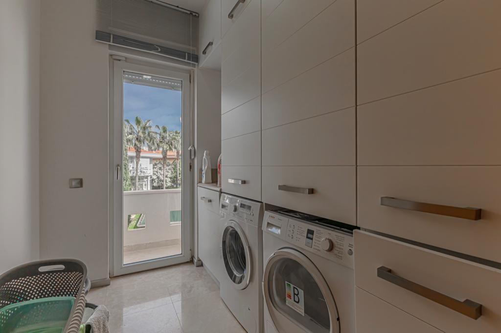 Вилла в Анталии, Турция, 460 м² - фото 16