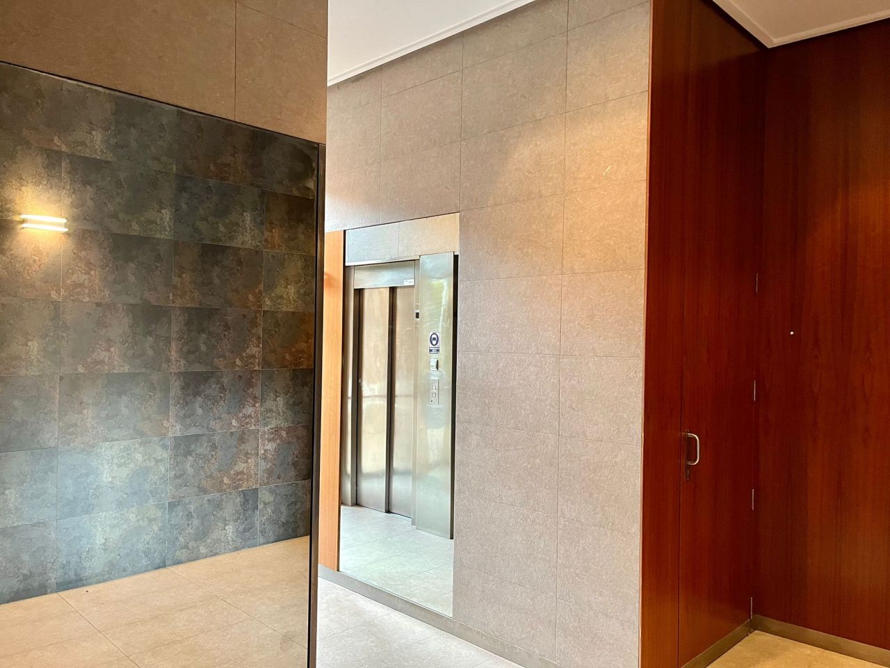 Апартаменты в Валенсии, Испания, 117 м² - фото 2