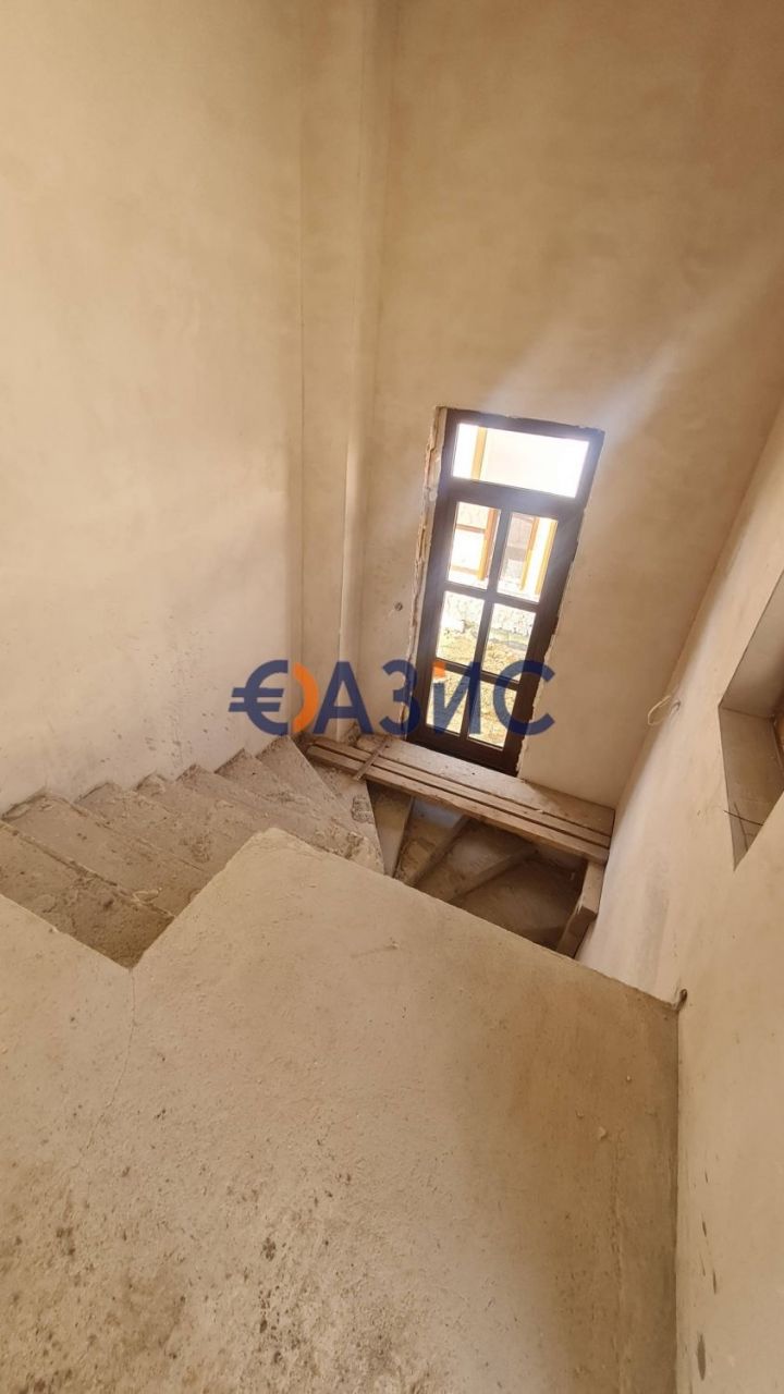 Дом в Святом Власе, Болгария, 198.7 м² - фото 2