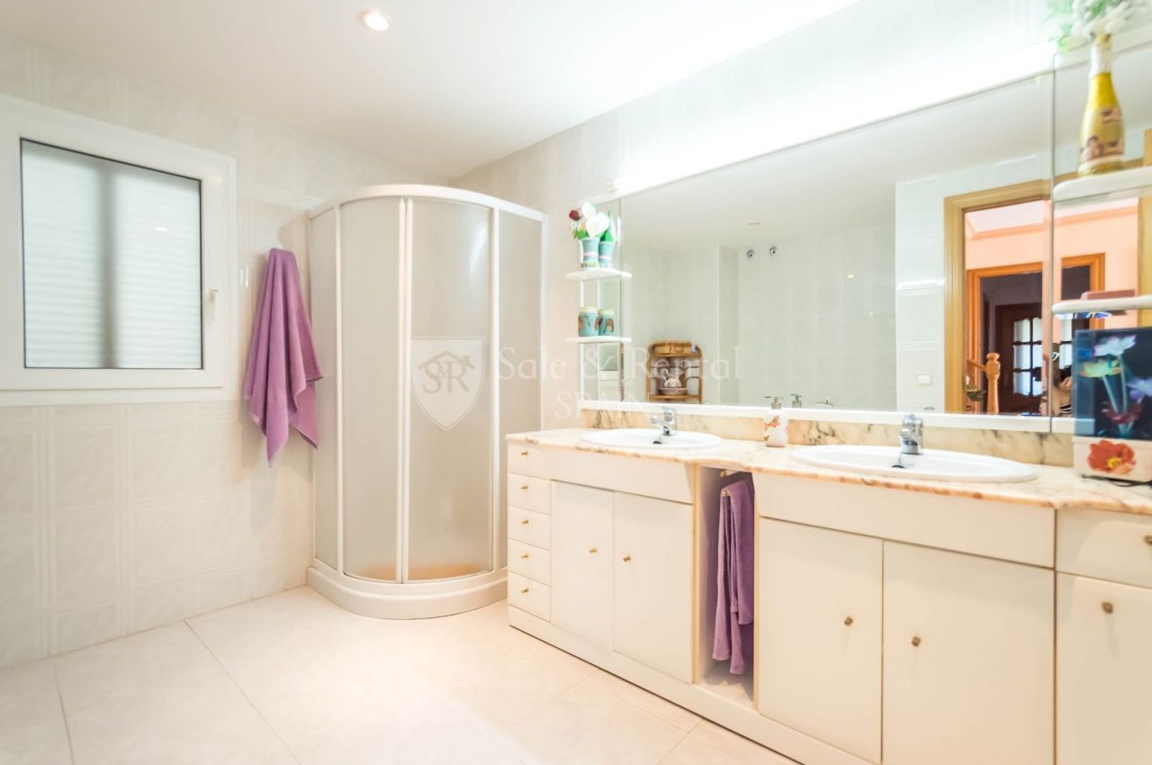 Вилла на Льорет-де-Мар, Испания, 458 м² - фото 12