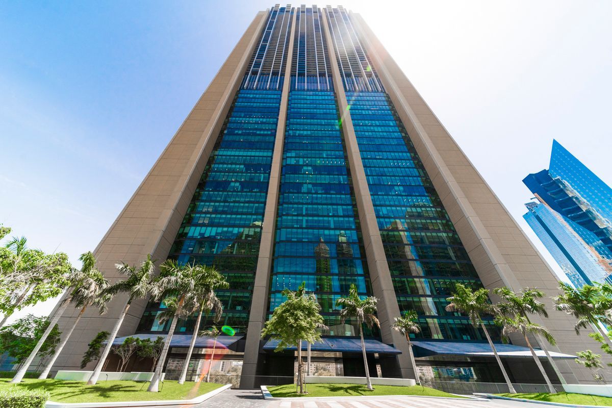 Магазин в Дубае, ОАЭ, 223 м² - фото 1