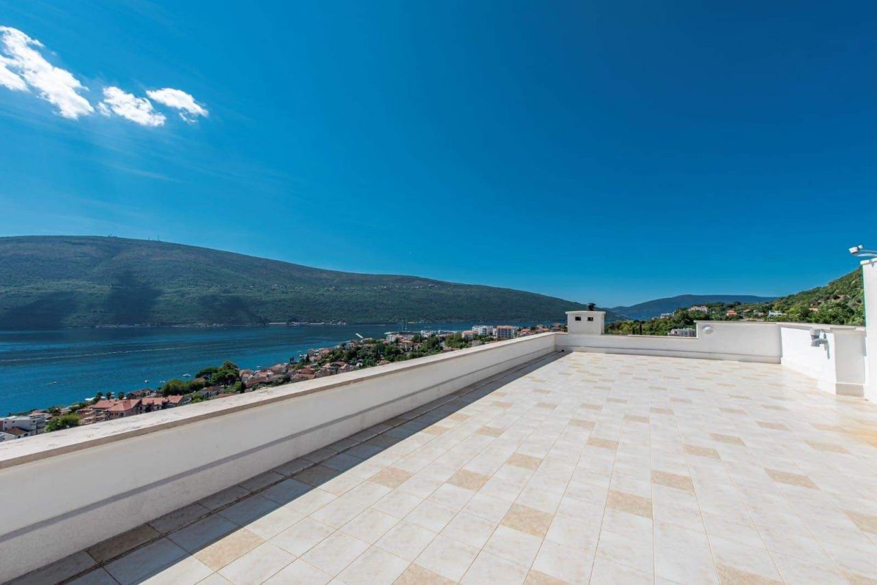 Вилла в Дженовичах, Черногория, 760 м² - фото 8