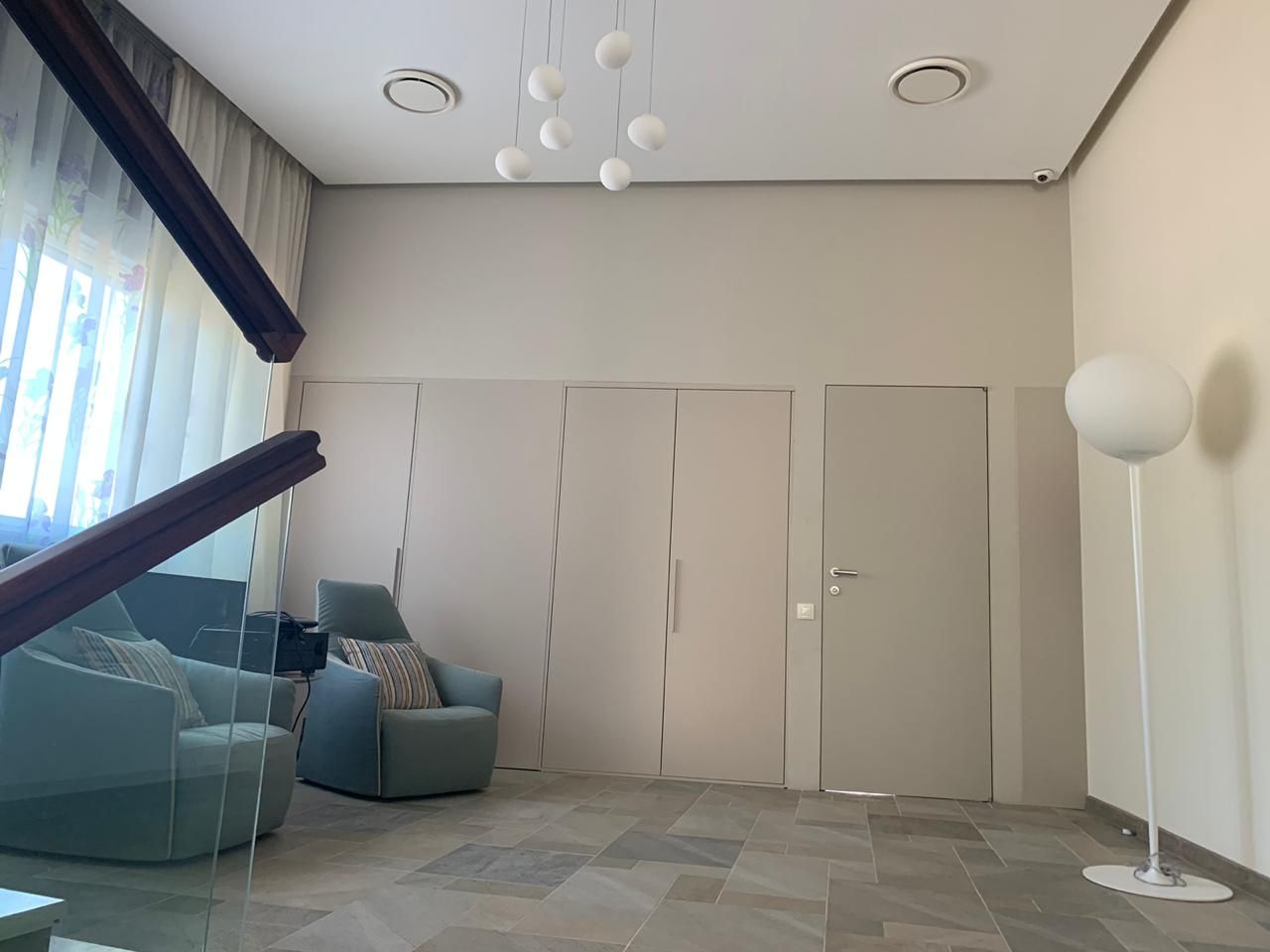 Вилла в Тивате, Черногория, 510 м² - фото 13