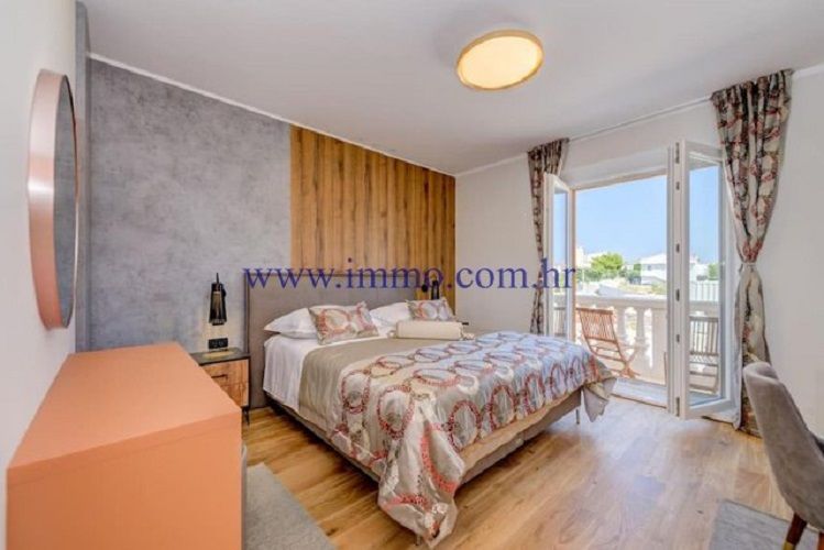 Вилла в Рогознице, Хорватия, 500 м² - фото 9