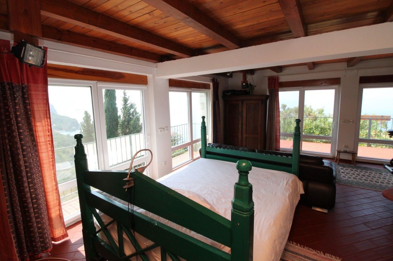 Дом в Режевичах, Черногория, 210 м² - фото 4