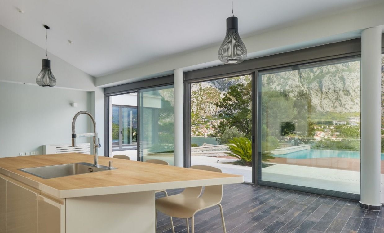 Вилла в Прчани, Черногория, 373 м² - фото 8